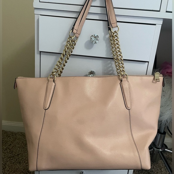 , a small stain inside but washing it removes it - Picture 4 of 7